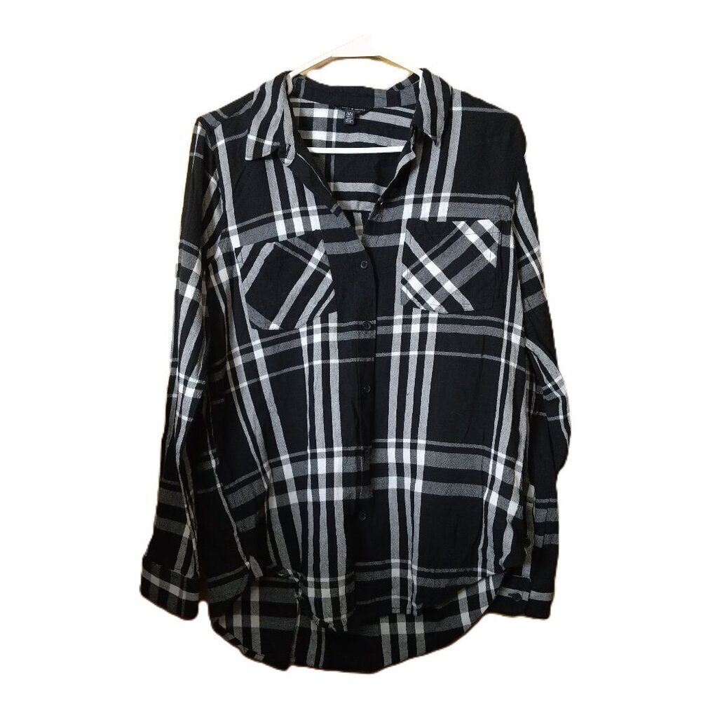 Lucky Brand Women's Medium Black/White Plaid Button Front Shirt Classic Everyday